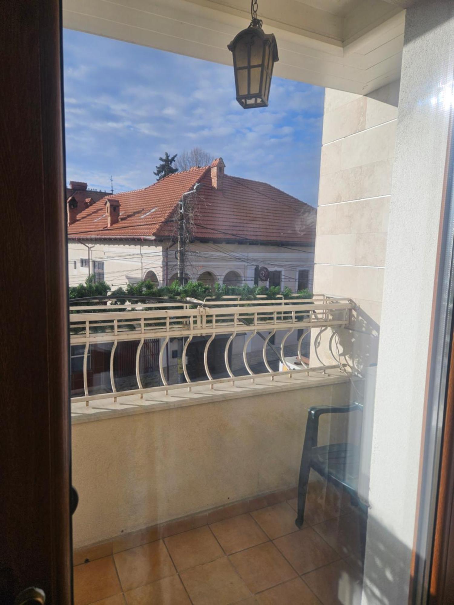 Pensiunea Geostar Curtea de Argeş Exterior foto
